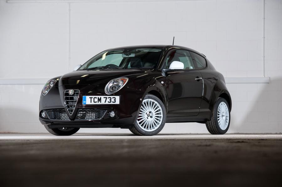  Alfa Romeo MiTo Junior (955) 2015 года  (UK) (фото 2 из 9)